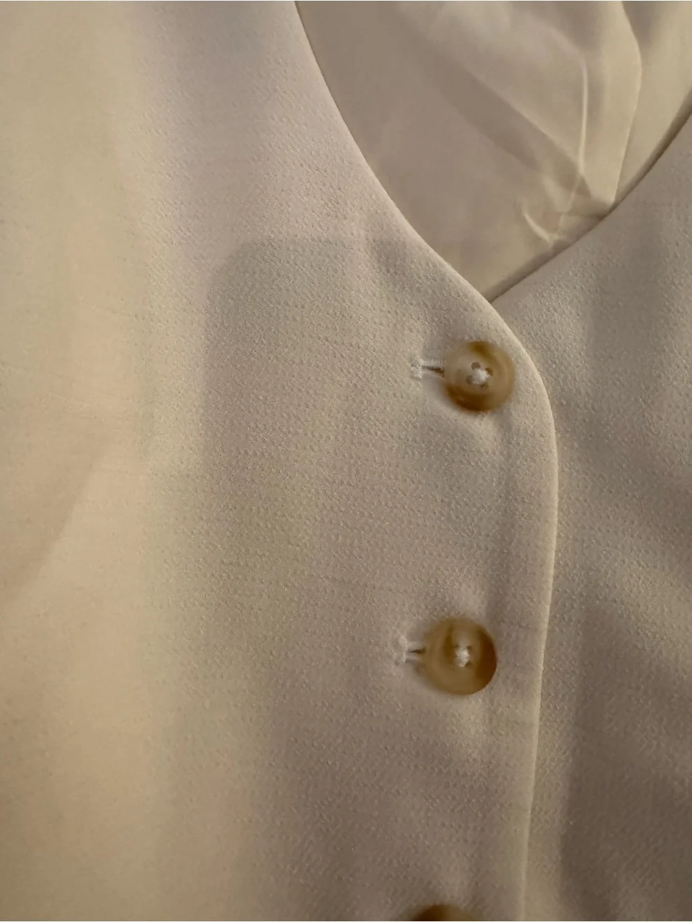 House of Harlow 1960 Cream Button Vest - Picture 2 of 4